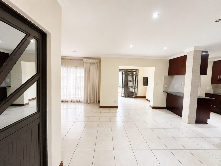 3 Bedroom Property for Sale in Melodie North West
